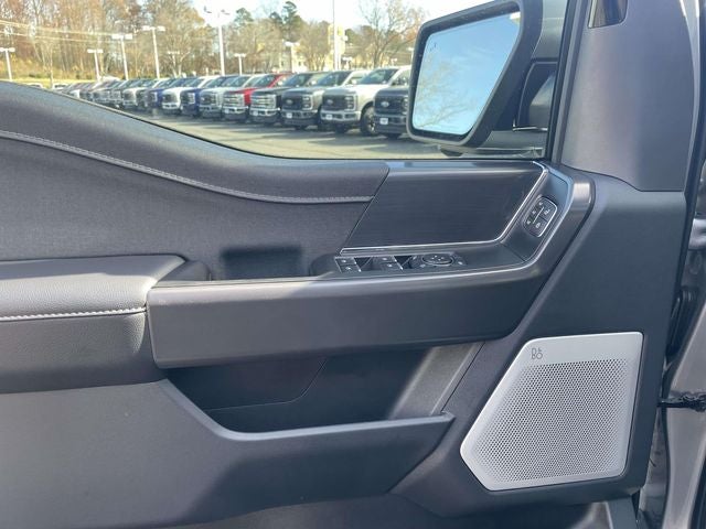 2025 Ford F-150 Lariat - Photo 12