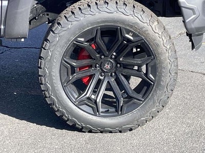 2025 Ford F-150 Lariat BLACK WIDOW by FOX FACTORY