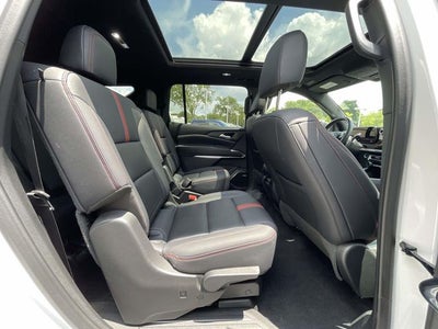 2025 Chevrolet Traverse RS