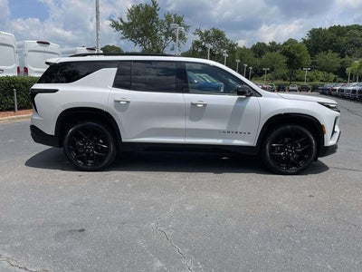 2025 Chevrolet Traverse RS