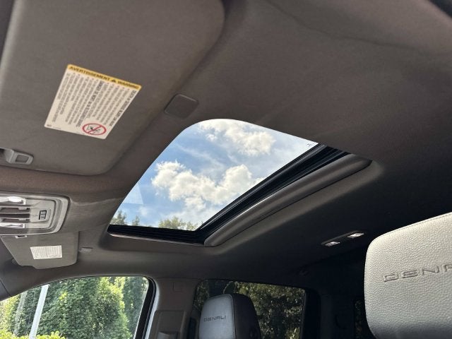 2023 GMC Sierra 2500HD Denali