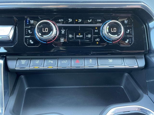 2025 GMC Sierra 3500HD Denali Ultimate