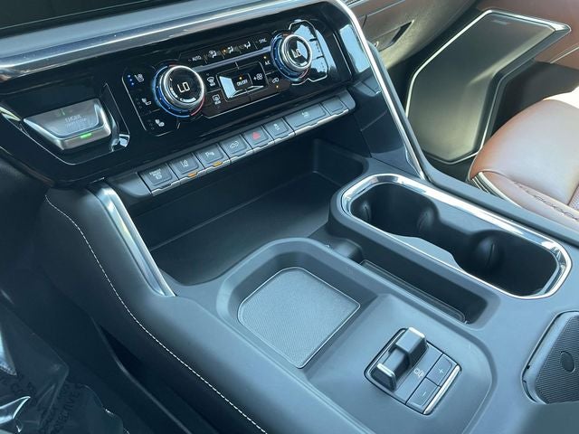 2025 GMC Sierra 3500HD Denali Ultimate
