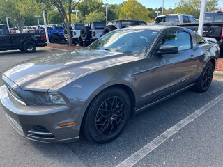 2014 Ford Mustang V6