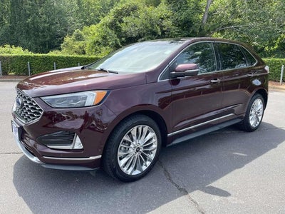 2020 Ford Edge Titanium