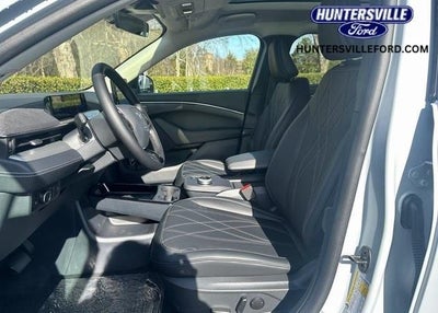 2023 Ford Mustang Mach-E California Route 1