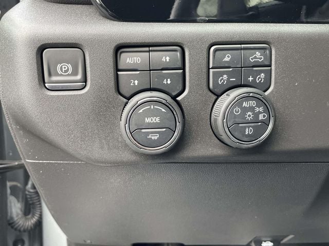2025 Chevrolet Silverado 1500 LT Trail Boss