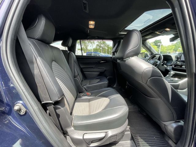 2022 Toyota Highlander XSE