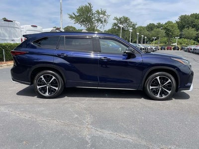 2022 Toyota Highlander XSE