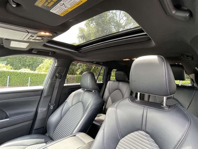 2022 Toyota Highlander XSE
