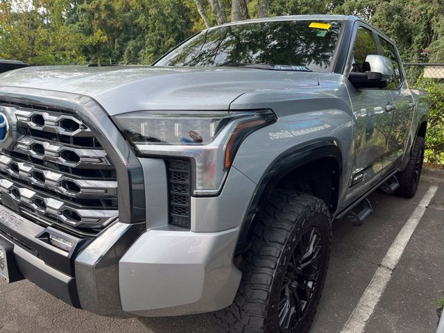 2024 Toyota Tundra Hybrid Platinum