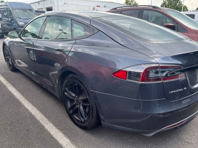 2015 Tesla Model S 70D