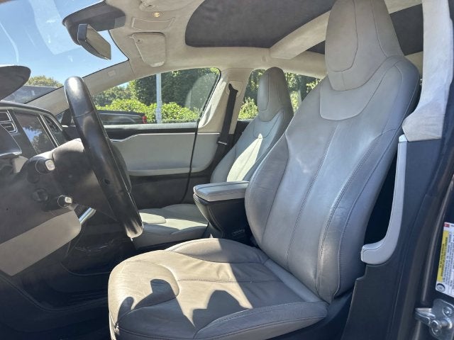 2015 Tesla Model S 70D
