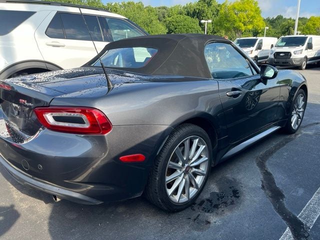 2017 FIAT 124 Spider Lusso