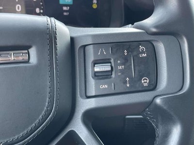 2024 Land Rover Defender 130 X-Dynamic SE