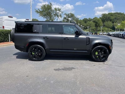 2024 Land Rover Defender 130 X-Dynamic SE