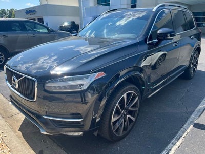 2018 Volvo XC90 T6 Momentum