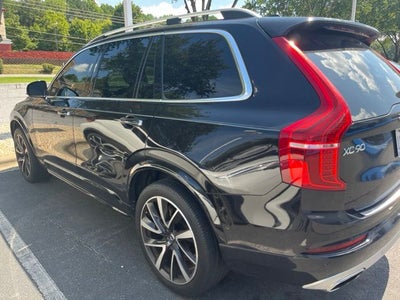 2018 Volvo XC90 T6 Momentum