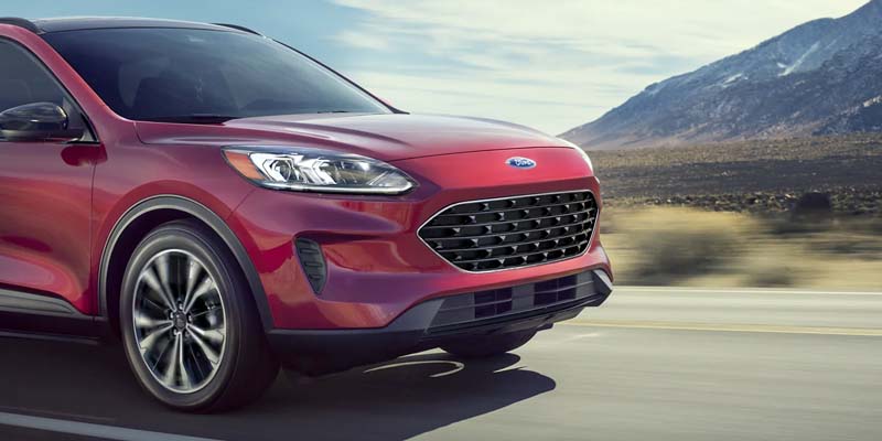 2026 Escape® ST-Line Elite model with extra-cost color shown.