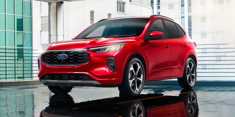 2026 Escape® ST-Line Elite model with optional equipment and extra-cost color option shown